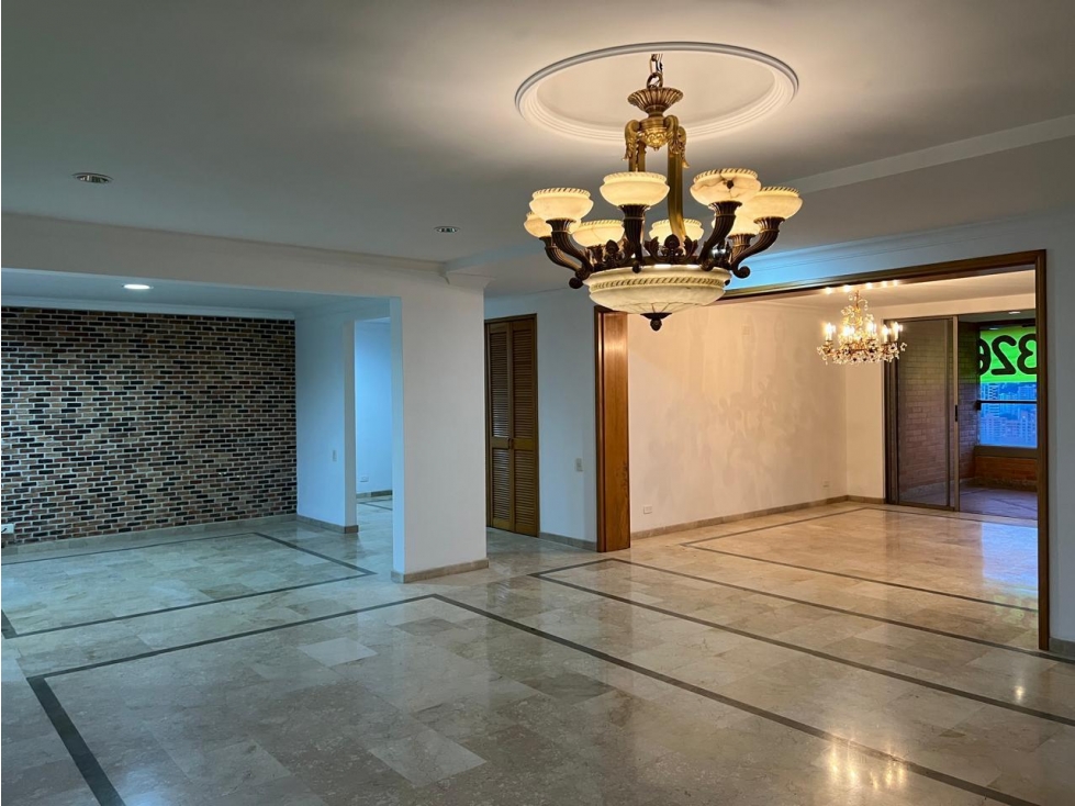 3BR Apartment in El Poblado (226 m²) - 2