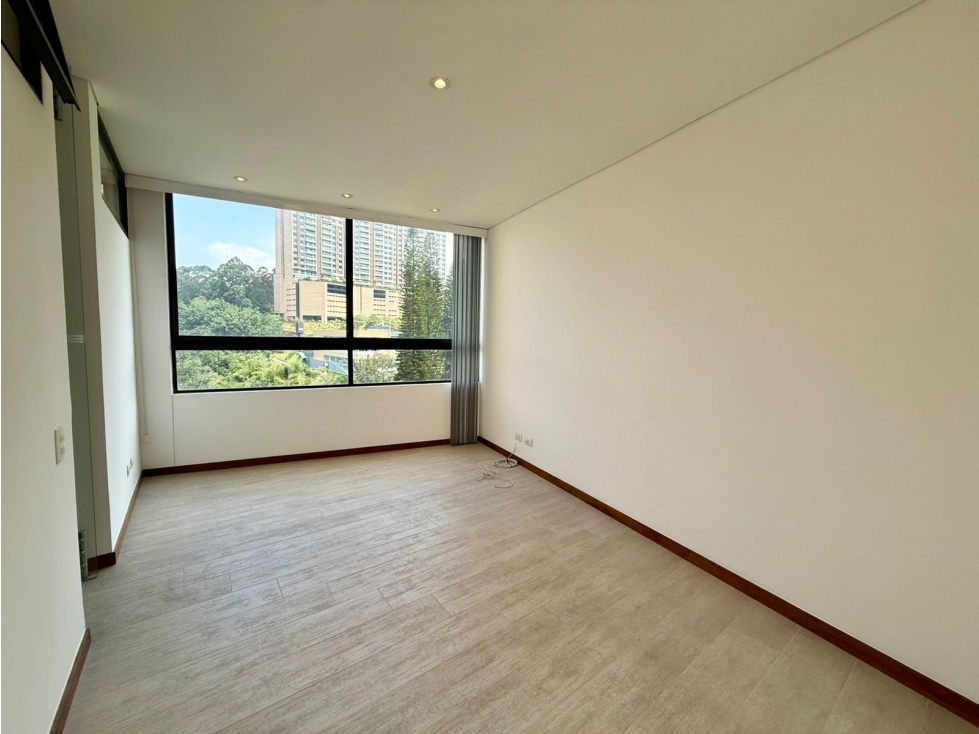Apartamento en arriendo en El Poblado, Medellín · foto 12 de 24