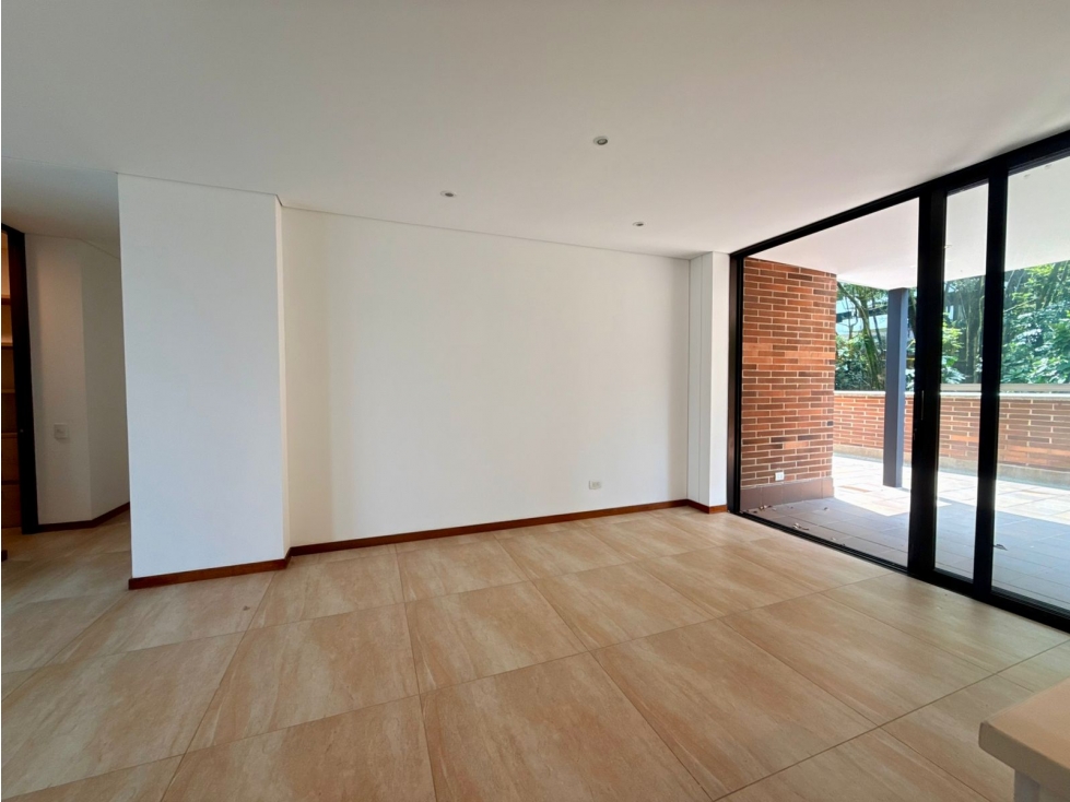 Apartamento en arriendo en El Poblado, Medellín · foto 15 de 24