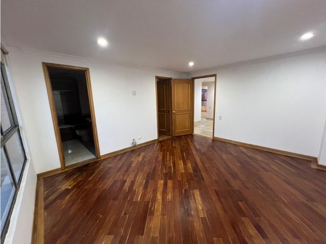 Apartamento de 3 alcobas en arriendo en El Poblado, Rionegro, 226 m² · foto 12 de 24