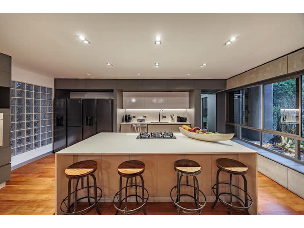 Apartamento en arriendo en El Poblado, Medellín · foto 5 de 24