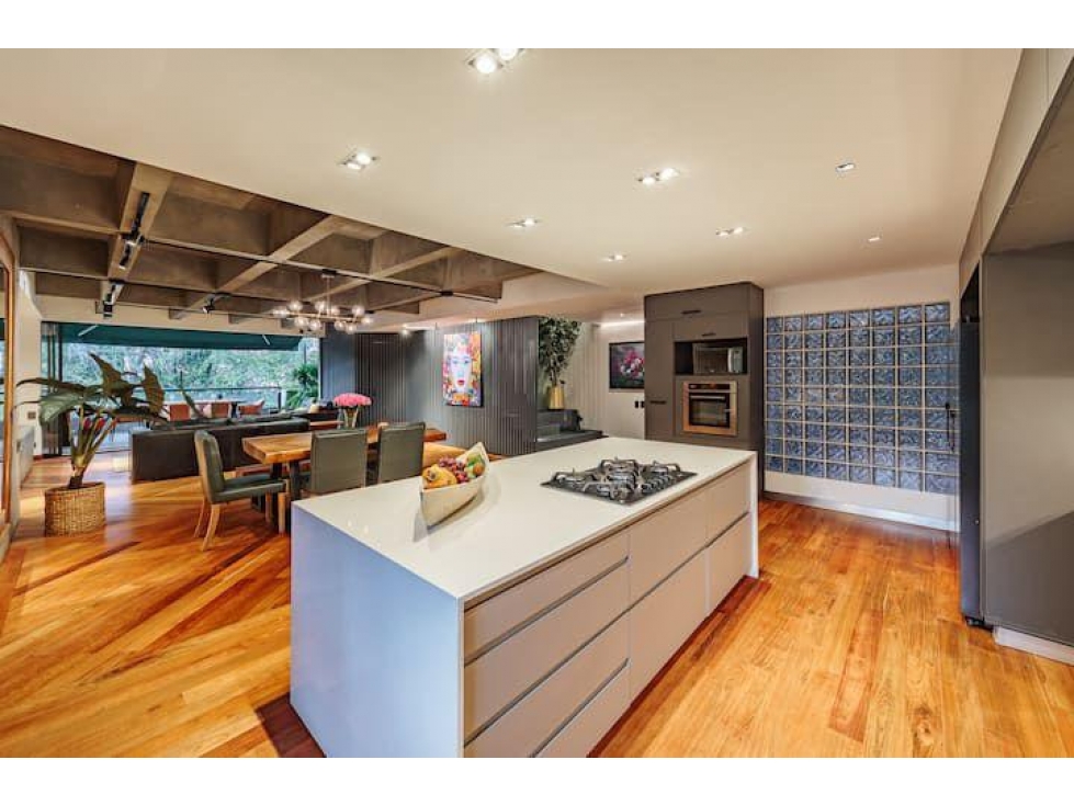 Apartamento en arriendo en El Poblado, Medellín · foto 9 de 24