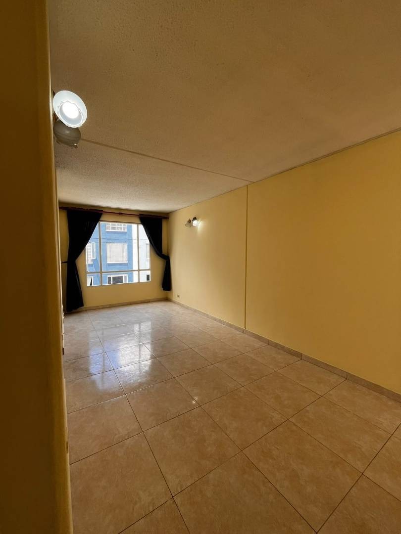 Apartamento de 3 habitaciones en arriendo en Hayuelos, Bogotá — imagen 1 de 12