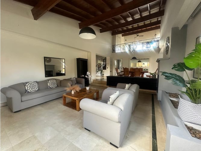 Apartamento de 4 alcobas en arriendo en El Poblado, Rionegro, 300 m² · foto 16 de 24