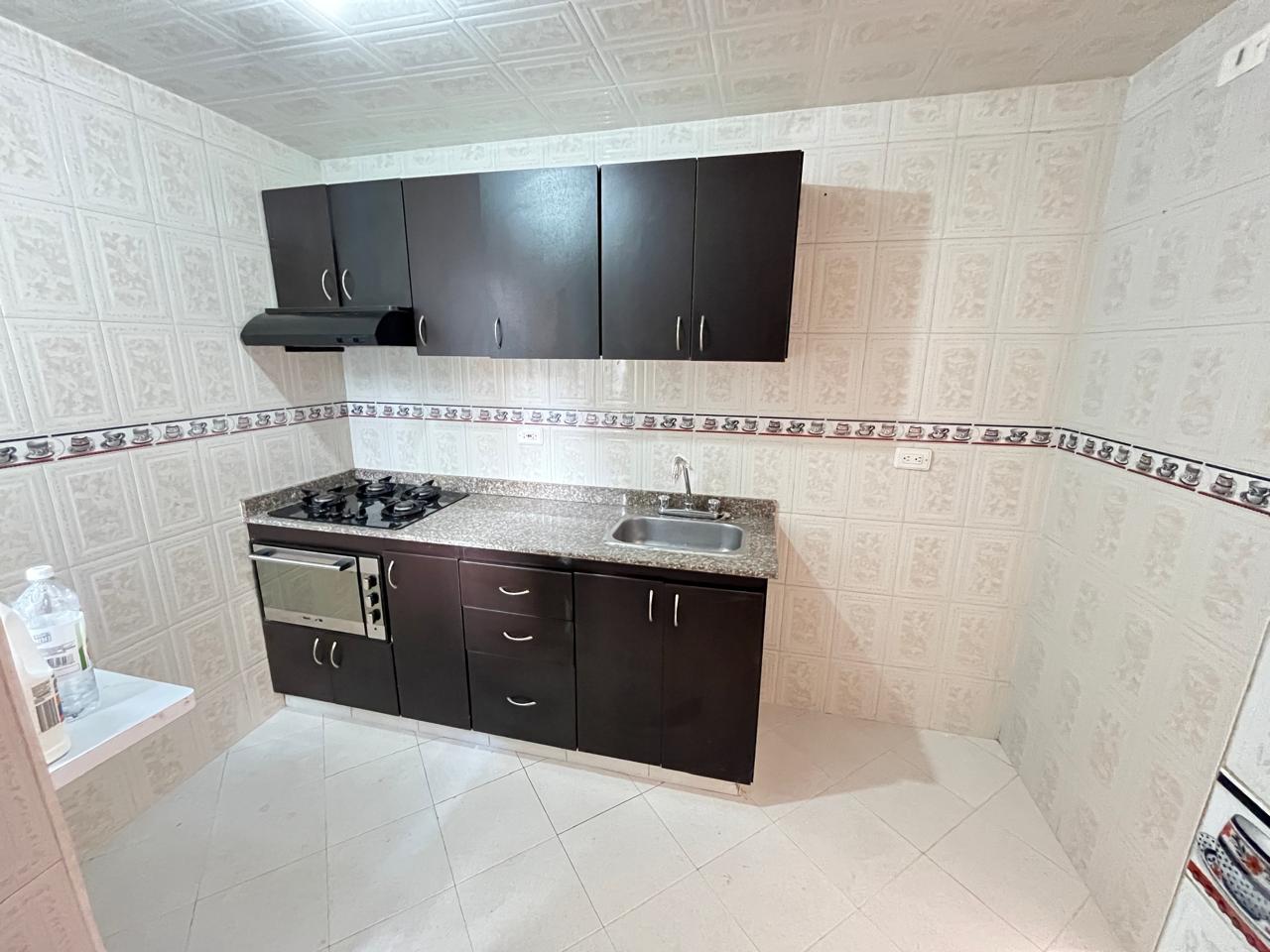 Apartamento en venta en Pinar De Suba, Bogotá · foto 3 de 19