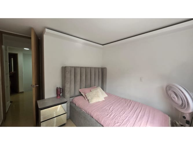 Apartamento de 3 alcobas en arriendo en Los Naranjos, Medellín, 136 m² · foto 9 de 22