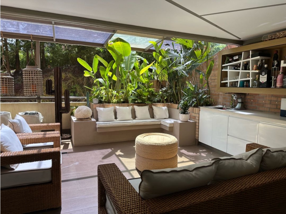 Apartamento en arriendo en El Poblado, Medellín · foto 9 de 24