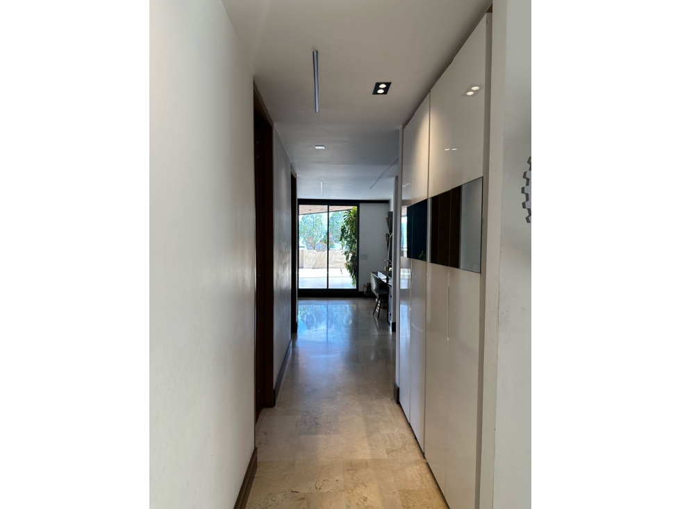 Apartamento en arriendo en El Poblado, Medellín · foto 23 de 24
