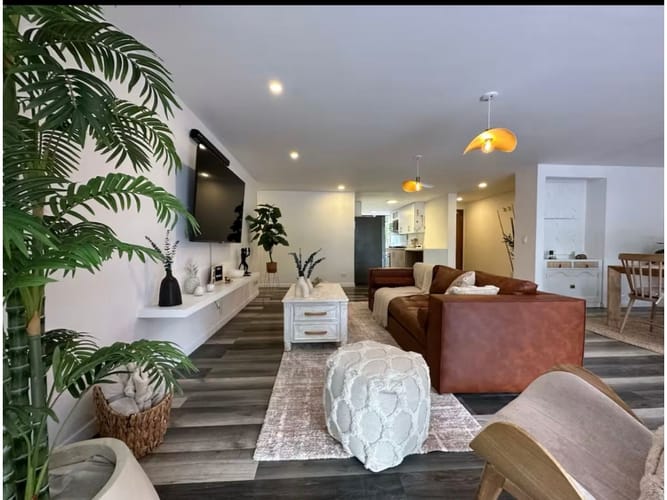 Apartamento de 4 alcobas en arriendo en El Poblado, Medellín, 257 m² · foto 4 de 14