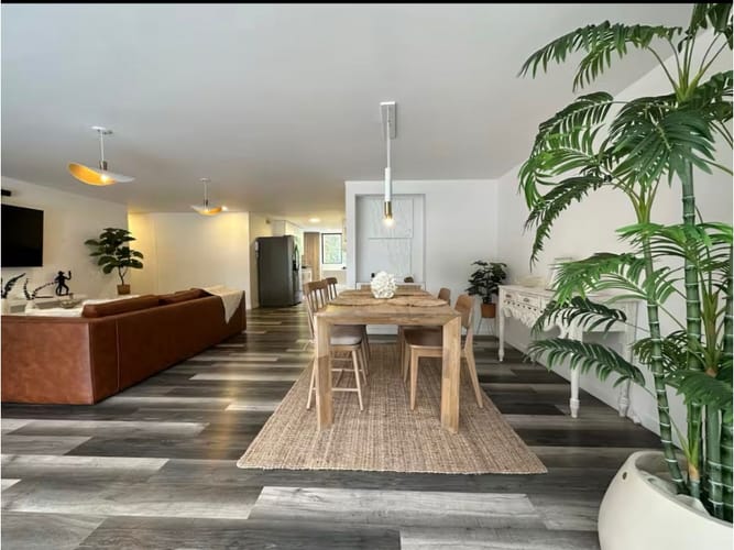 Apartamento de 4 alcobas en arriendo en El Poblado, Medellín, 257 m² · foto 5 de 14