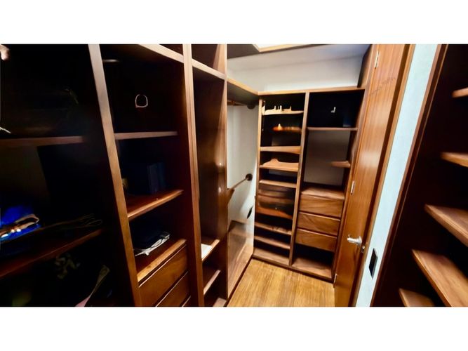Casa de 4 alcobas en arriendo en Loma Benedictinos, Envigado, 660 m² · foto 21 de 24