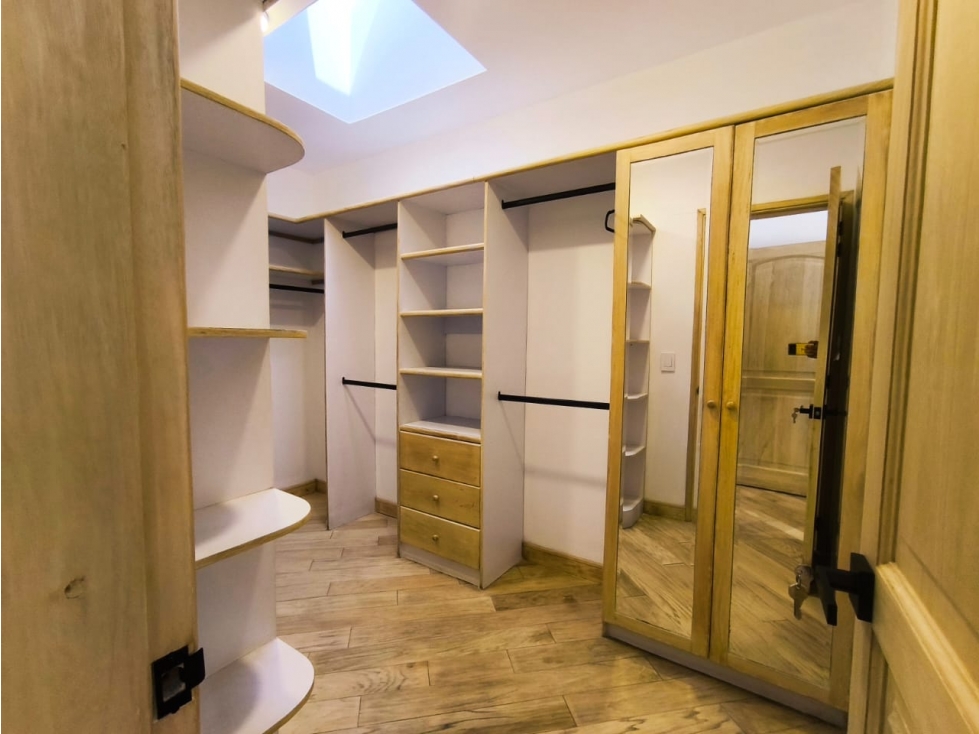 Apartamento en arriendo en El Poblado, Medellín · foto 10 de 24