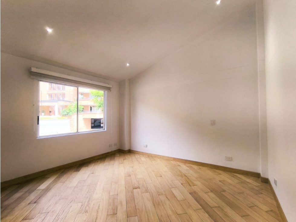 Apartamento en arriendo en El Poblado, Medellín · foto 14 de 24