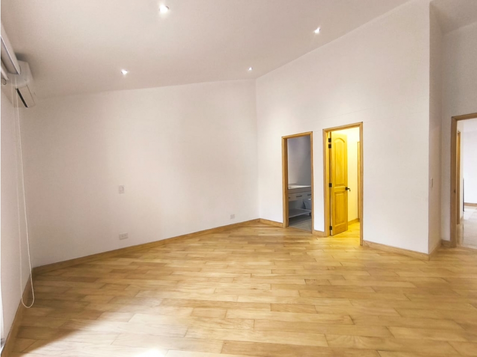 Apartamento en arriendo en El Poblado, Medellín · foto 17 de 24