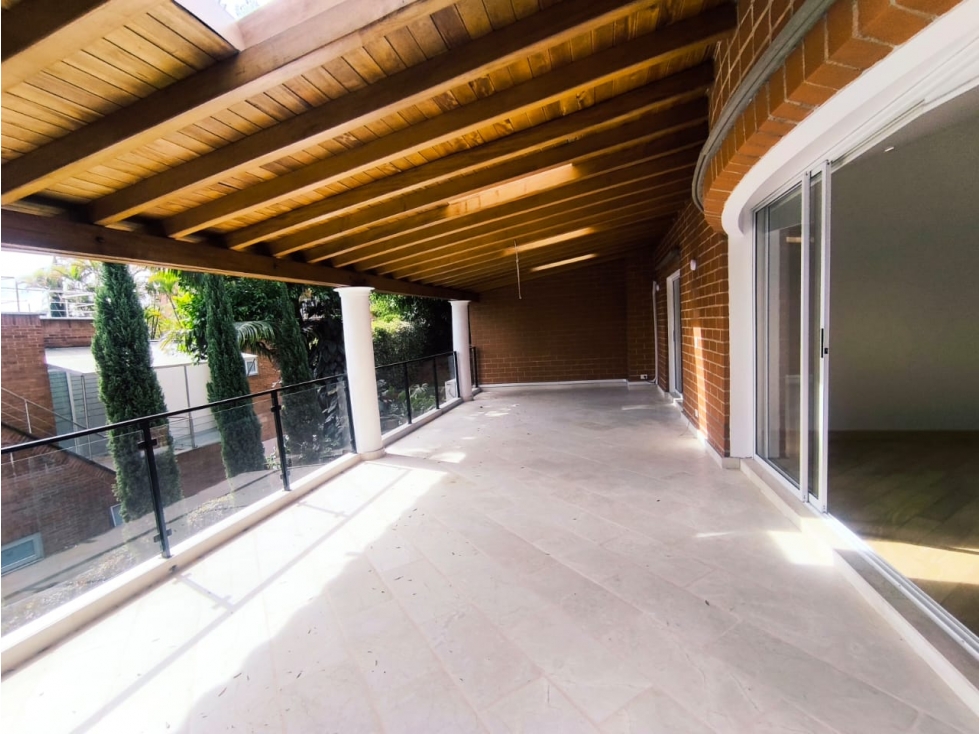 Apartamento en arriendo en El Poblado, Medellín · foto 24 de 24