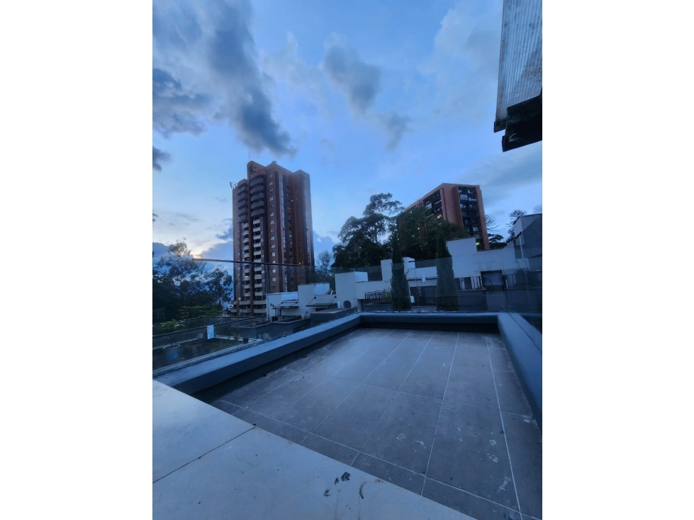 Casa en arriendo en El Poblado, Medellín · foto 19 de 19