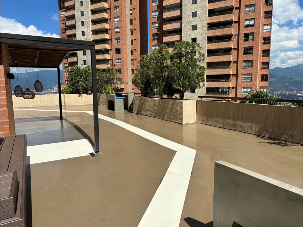 Apartamento en arriendo en El Poblado, Medellín · foto 15 de 24