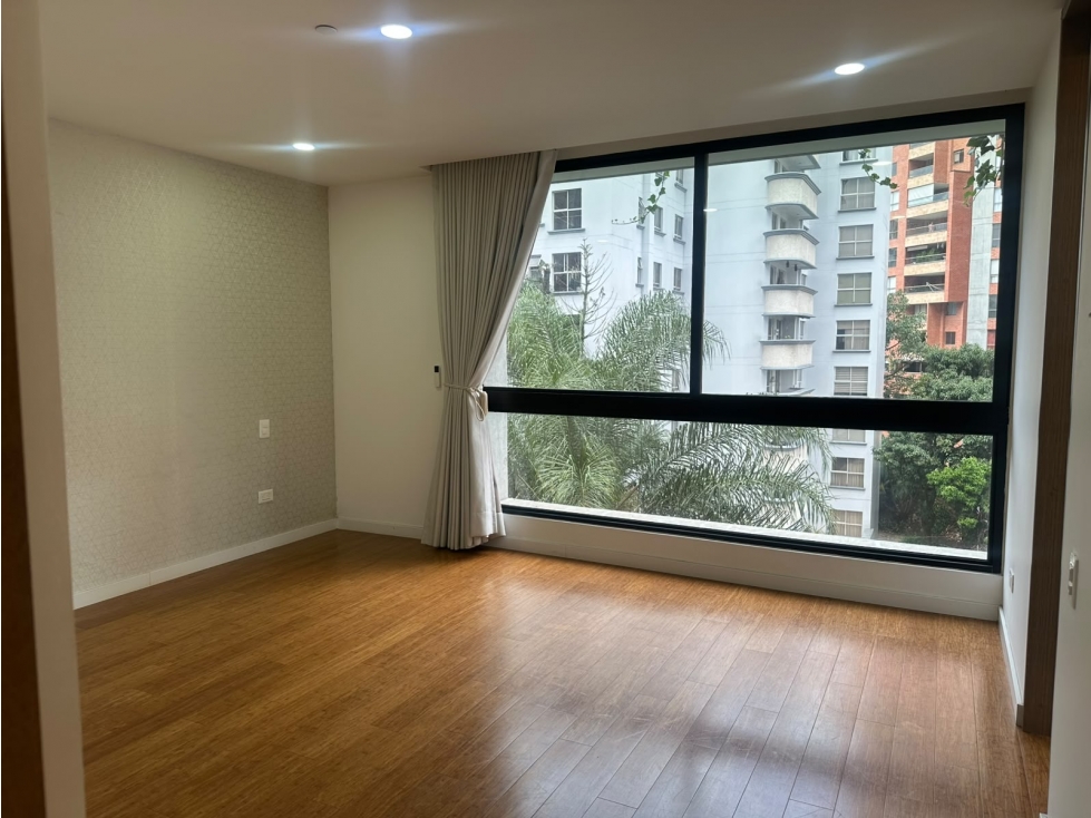 Apartamento en arriendo en El Poblado, Medellín · foto 19 de 24