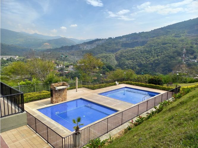 Apartamento de 2 alcobas en venta en Aguacatal, Cali, 61 m² · foto 3 de 24