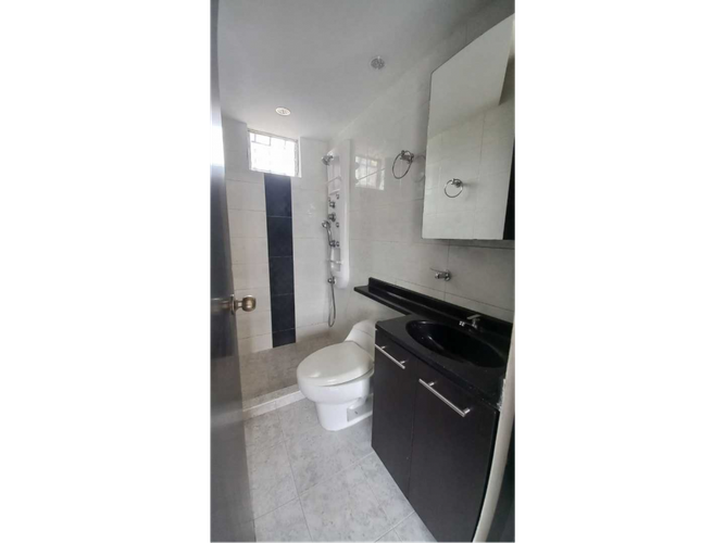 Apartamento de 2 alcobas en venta en Aguacatal, Cali, 61 m² · foto 18 de 24