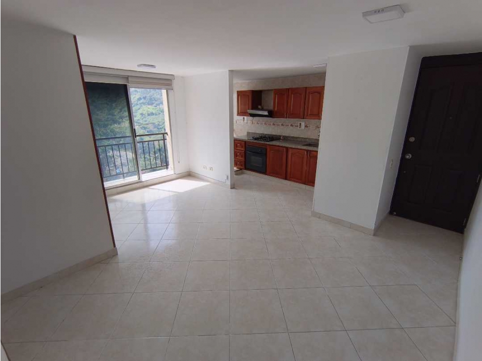 Apartamento de 3 habitaciones en arriendo en Rodeo Alto, Medellín — imagen 1 de 20