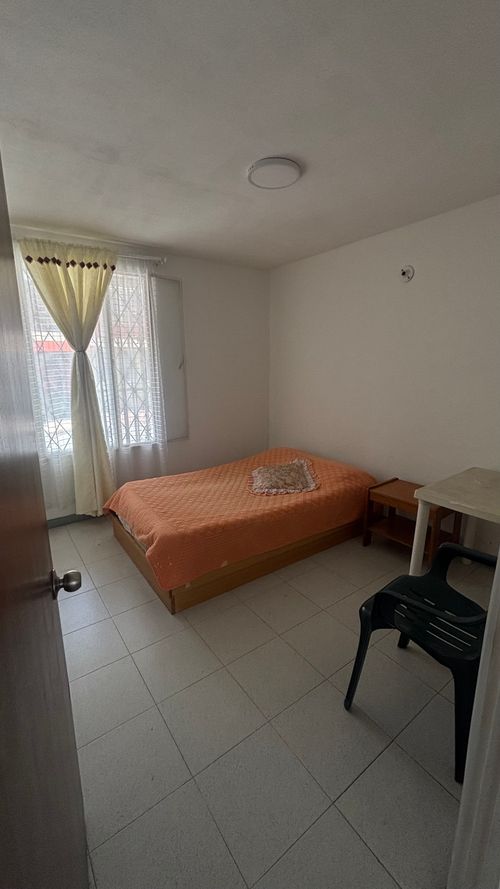 Casa de 5 alcobas en venta en Ub. Vasconia, Ibagué, 120 m² · foto 8 de 20