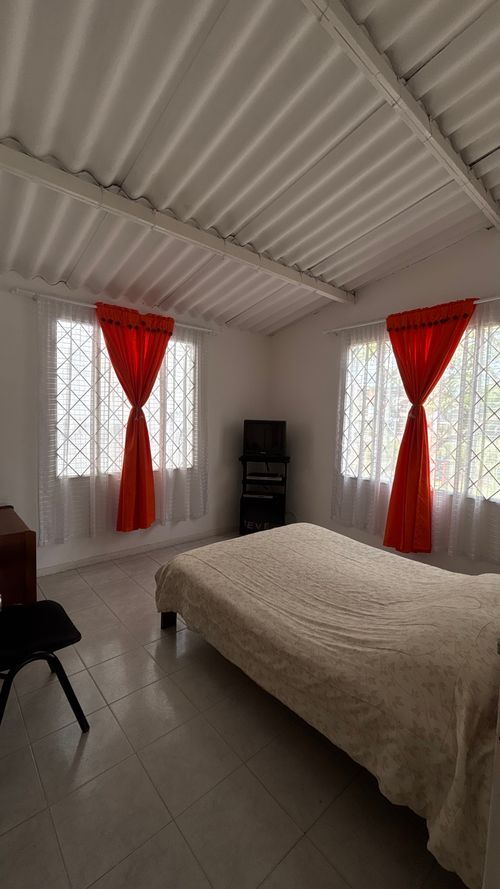 Casa de 5 alcobas en venta en Ub. Vasconia, Ibagué, 120 m² · foto 11 de 20