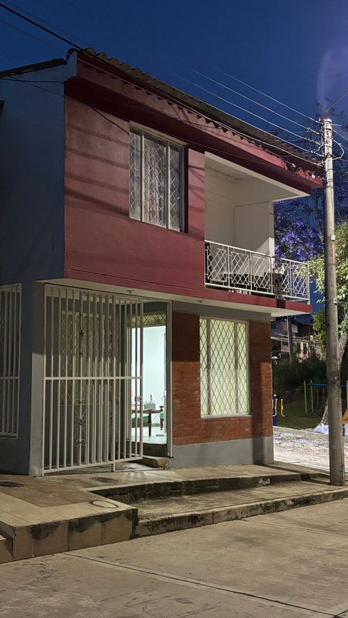 Casa de 5 alcobas en venta en Ub. Vasconia, Ibagué, 120 m² · foto 19 de 20
