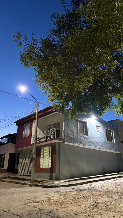 Casa de 5 alcobas en venta en Ub. Vasconia, Ibagué, 120 m² · foto 20 de 20