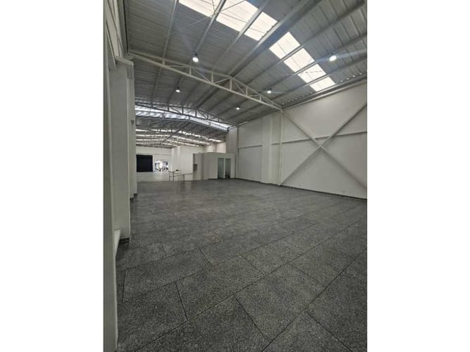 Local en venta en El Centro, Cartagena, 360 m² · foto 2 de 24