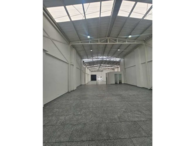 Local en venta en El Centro, Cartagena, 360 m² · foto 3 de 24