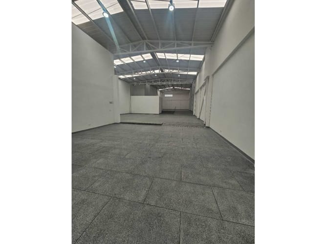 Local en venta en El Centro, Cartagena, 360 m² · foto 9 de 24
