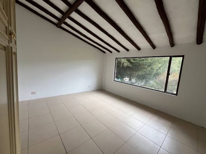 Casa de 3 alcobas en arriendo en Conjunto Casa De Campo, La Calera, 90 m² · foto 2 de 23