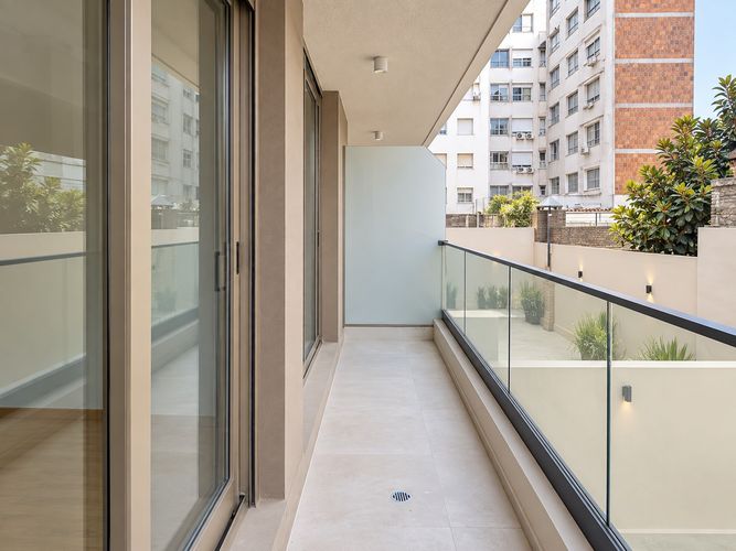 PUNTA CARRETAS – APARTAMENTO EN ALQUILER DE 1 DORMITORIO CON GRAN TERRAZA A ESTRENAR · Photo 6