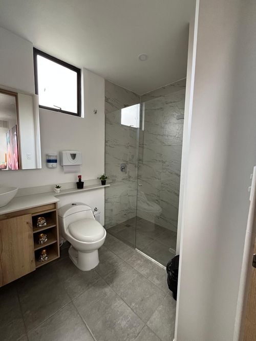 Apartamento de 3 alcobas en venta en Cabañas, Bello, 68 m² · foto 13 de 24