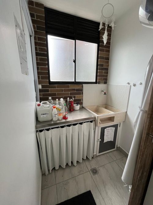 Apartamento de 3 alcobas en venta en Cabañas, Bello, 68 m² · foto 5 de 24