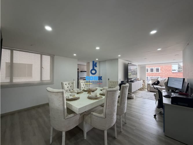 Apartamento de 3 alcobas en venta en Colina Campestre, Bogotá, 120 m² · foto 1 de 18