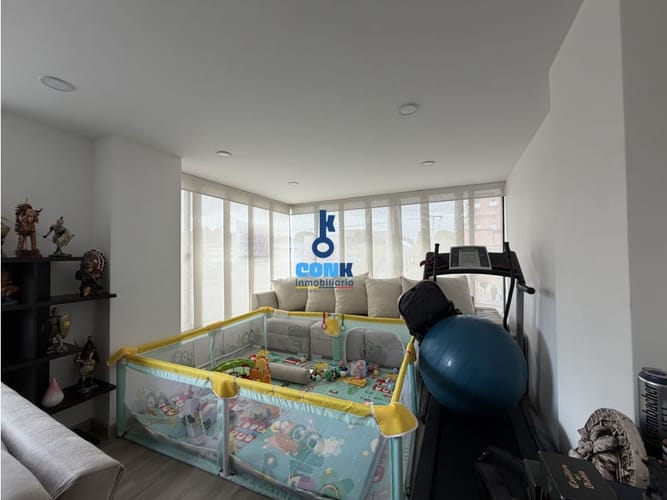 Apartamento de 3 alcobas en venta en Colina Campestre, Bogotá, 120 m² · foto 3 de 18