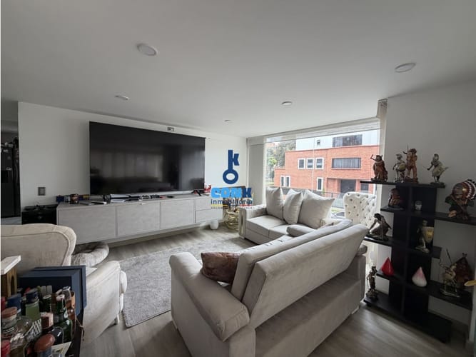 Apartamento de 3 alcobas en venta en Colina Campestre, Bogotá, 120 m² · foto 4 de 18