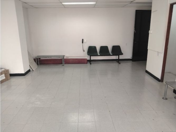 Oficina en arriendo en Lorena, Medellín, 60 m² · foto 2 de 7