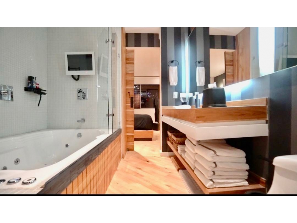 Apartamento en arriendo en El Poblado, Medellín · foto 7 de 17