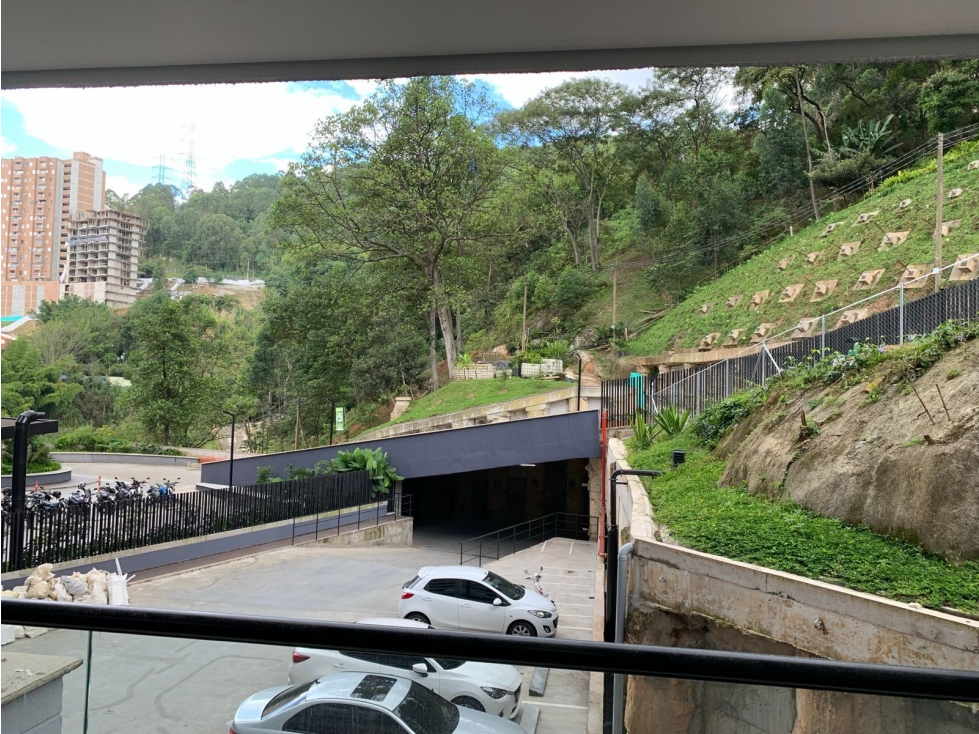 Apartamento en arriendo en El Poblado, Medellín · foto 10 de 17