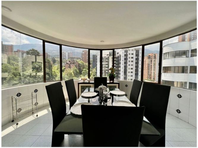 Apartamento de 4 alcobas en arriendo en Los Balsos, Medellín, 450 m² · foto 7 de 20