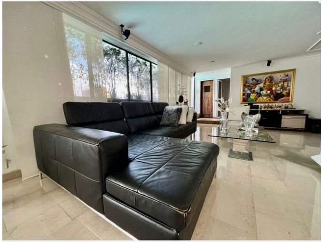 Apartamento de 4 alcobas en arriendo en Los Balsos, Medellín, 450 m² · foto 10 de 20