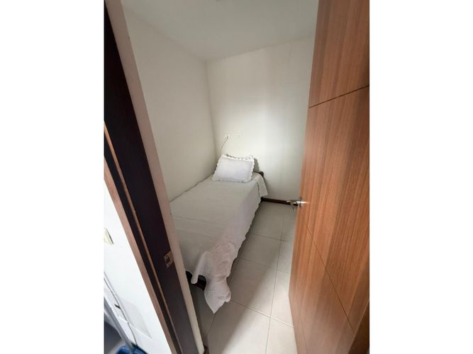 Apartamento de 4 alcobas en arriendo en El Tesoro, Medellín, 198 m² · foto 14 de 24