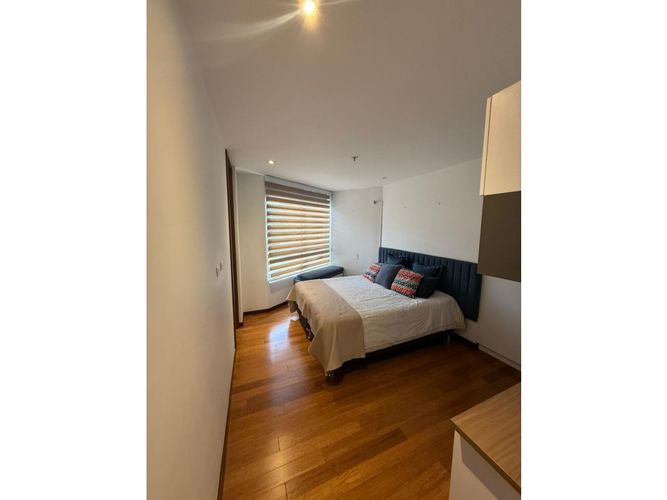 Apartamento de 4 alcobas en arriendo en El Tesoro, Medellín, 198 m² · foto 16 de 24