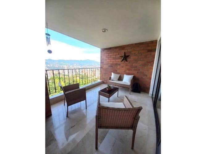 Apartamento de 3 alcobas en arriendo en El Tesoro, Medellín, 145 m² · foto 4 de 24