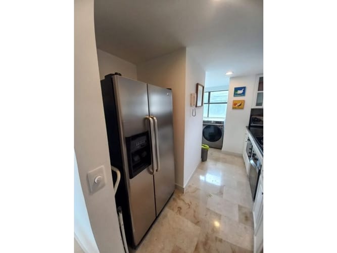 Apartamento de 3 alcobas en arriendo en El Tesoro, Medellín, 145 m² · foto 9 de 24