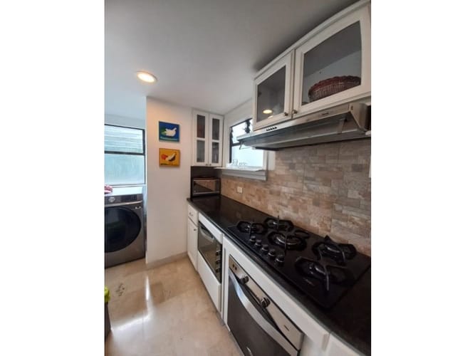 Apartamento de 3 alcobas en arriendo en El Tesoro, Medellín, 145 m² · foto 14 de 24