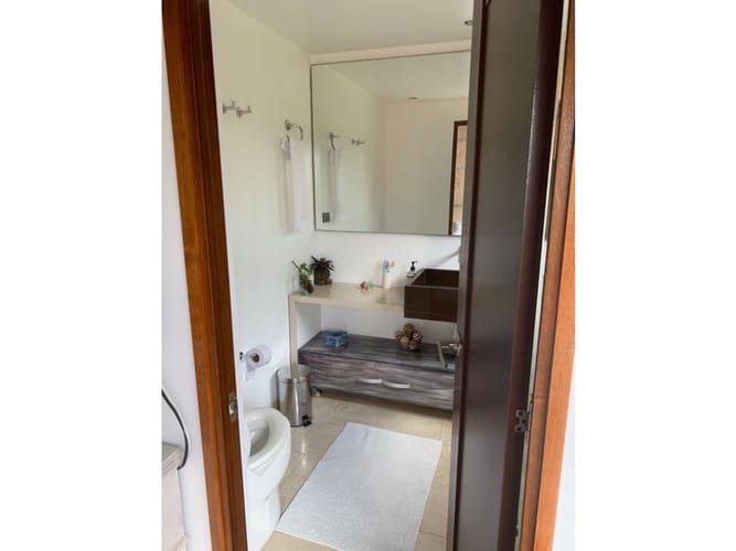 Casa de 3 alcobas en arriendo en El Poblado, Medellín, 210 m² · foto 11 de 20